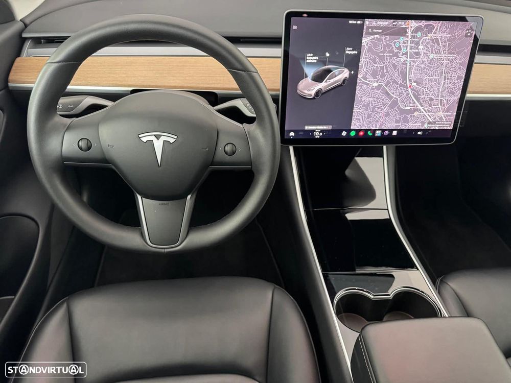 Tesla Model 3 Long-Range RWD - 3
