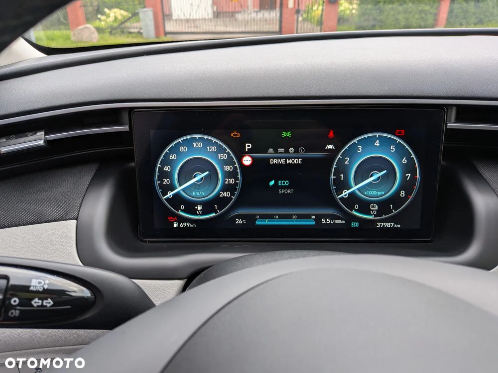 Hyundai Tucson - 8