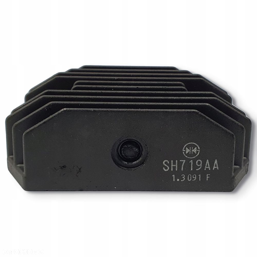 REGULATOR NAPIĘCIA Yamaha T-Max 560 Tech Max 560 20-25 moduł SH719AA - 3