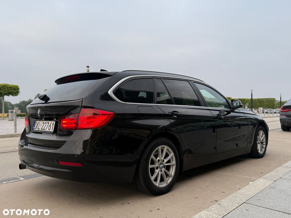 BMW Seria 3 320d Efficient Dynamics Edition - 23