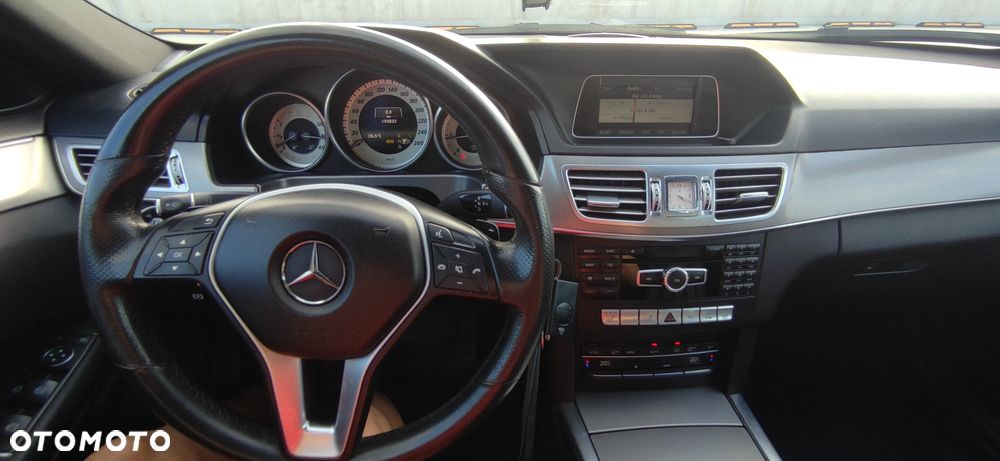 Mercedes-Benz Klasa E 200 BlueTEC 7G-TRONIC Avantgarde - 3