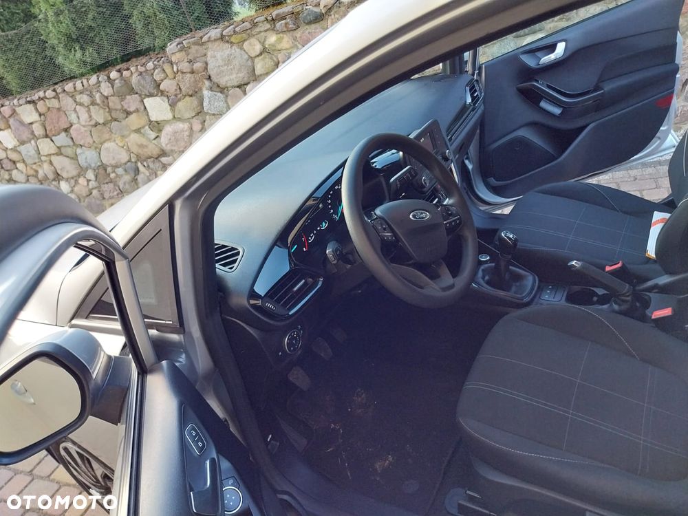 Ford Fiesta - 27