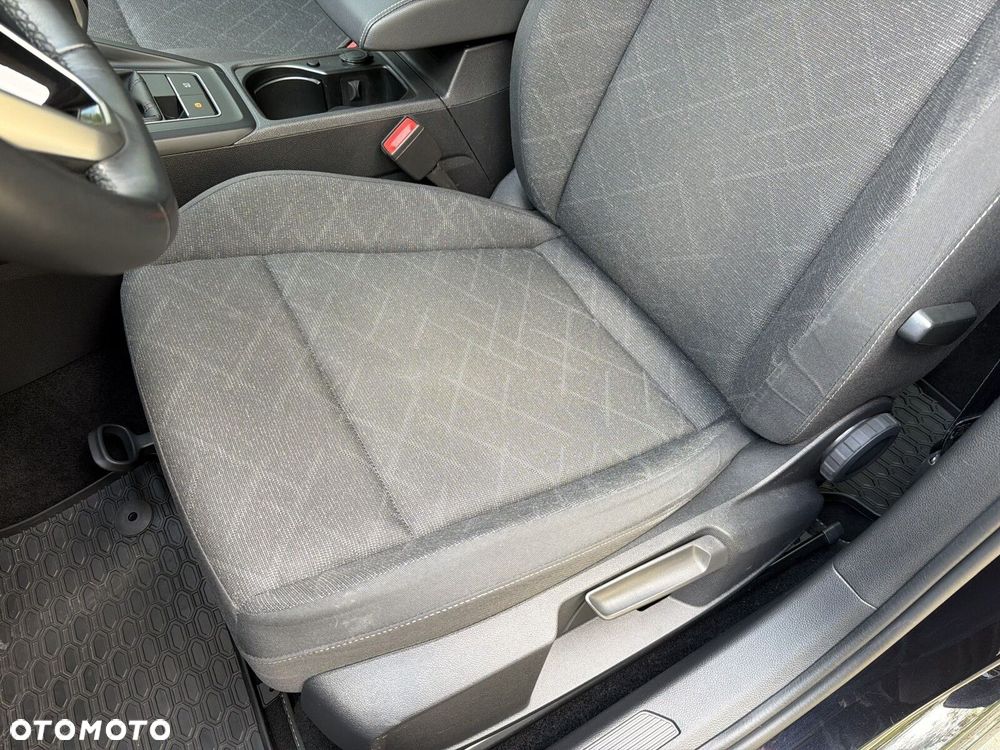 Volkswagen Golf Variant 2.0 TDI Life - 23