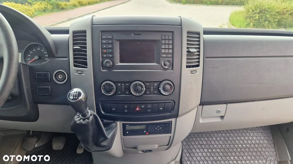 Volkswagen CRAFTER BRYGADÓWKA + PAKA - 12