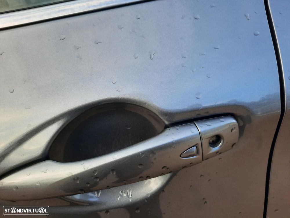 Nissan Qashqai 1.5 dCi N-Connecta 18 - 21