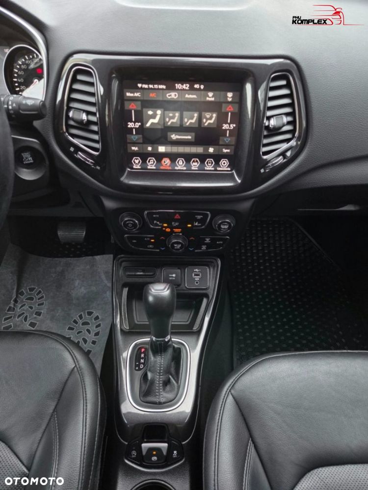 Jeep Compass - 16