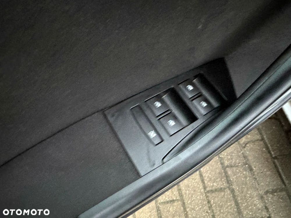 Opel Astra 1.4 T Business - 9