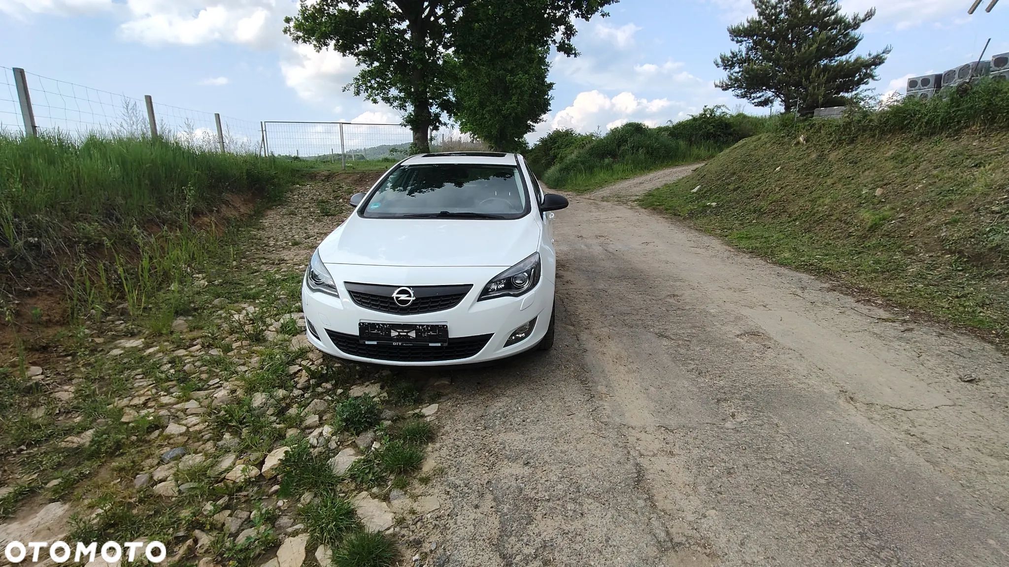 Opel Astra 1.6 Automatik Edition Sport - 1