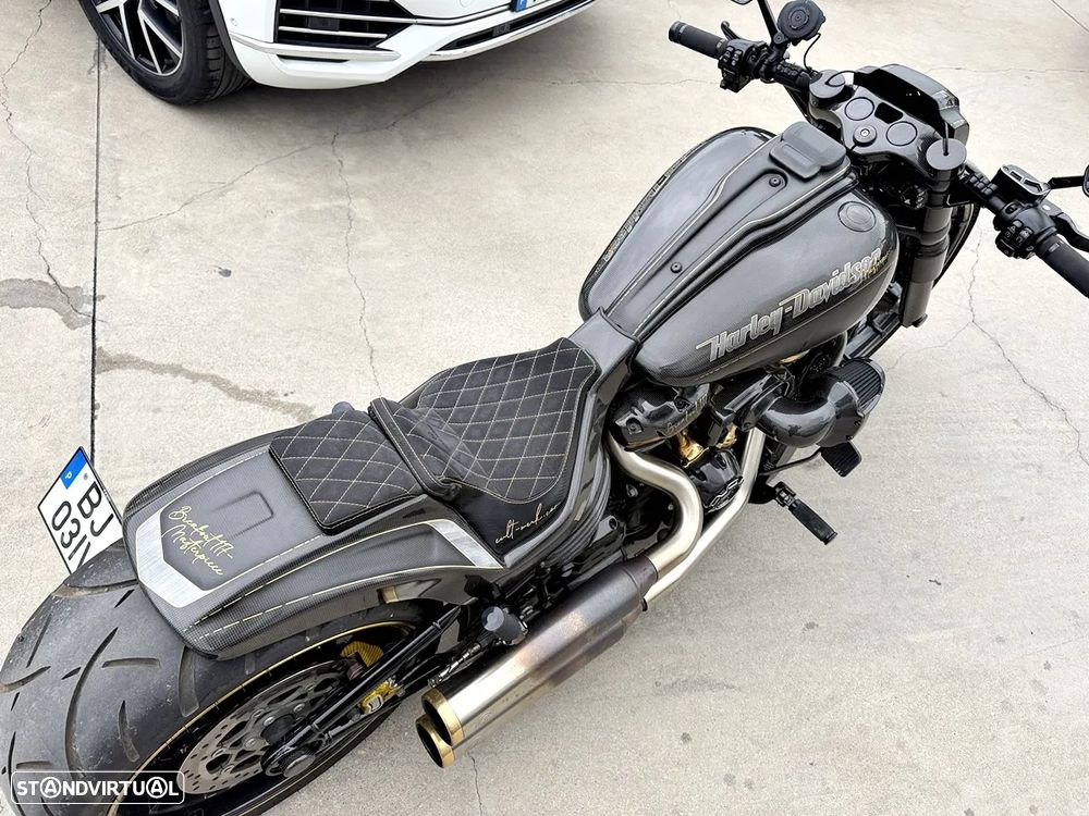 Harley-Davidson Breakout 117 Masterpiece 1 of 1 - 3