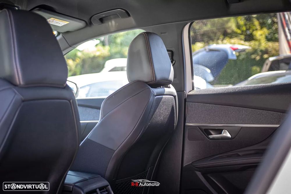 Peugeot 3008 1.5 BlueHDi GT Line EAT8 - 16