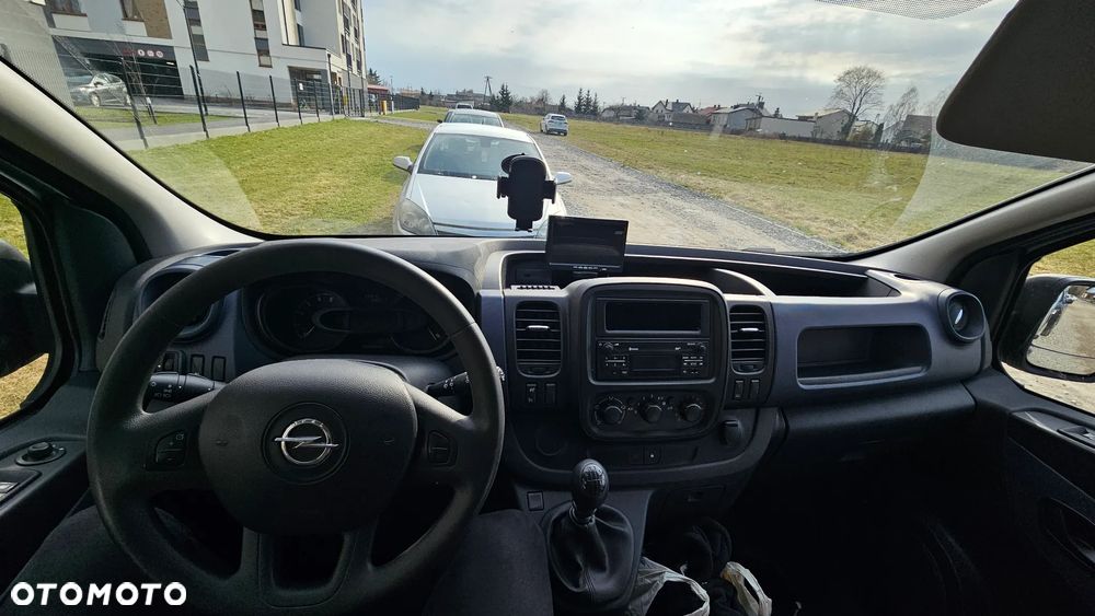 Opel Vivaro - 7