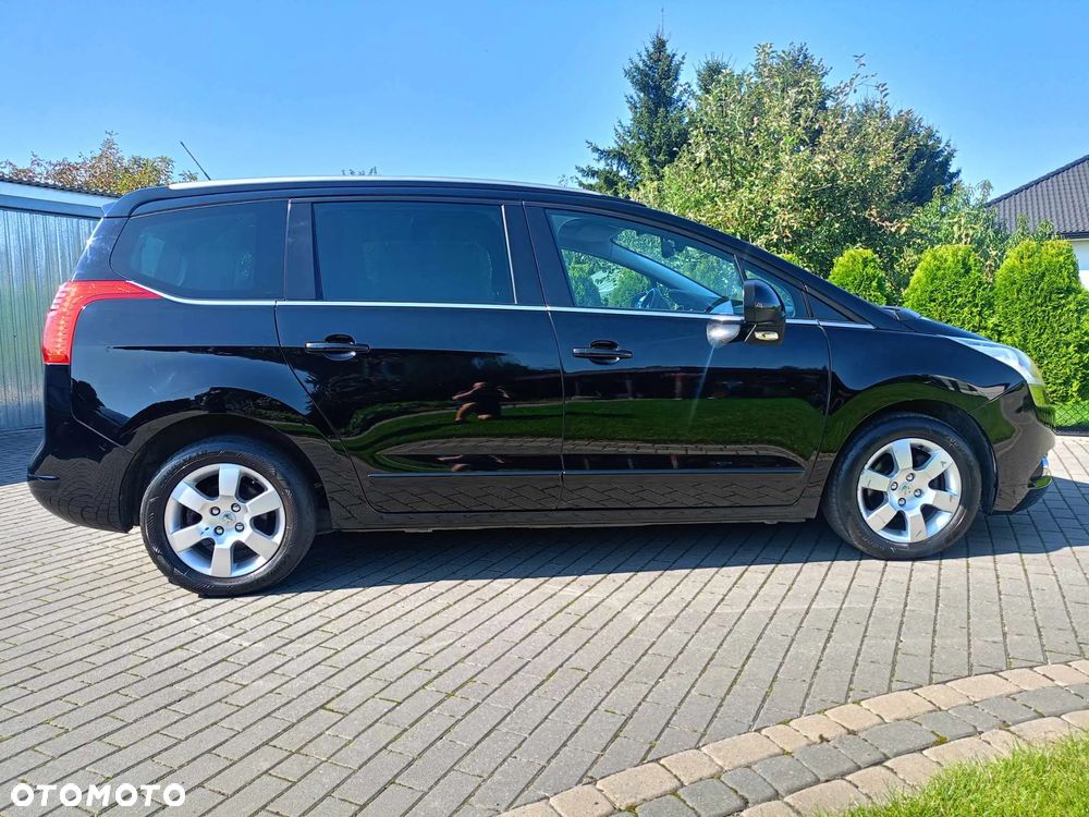 Peugeot 5008 e-HDI 115 ETG6 Stop&Start Active - 11