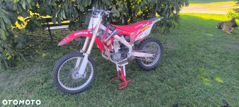 Honda CRF - 1