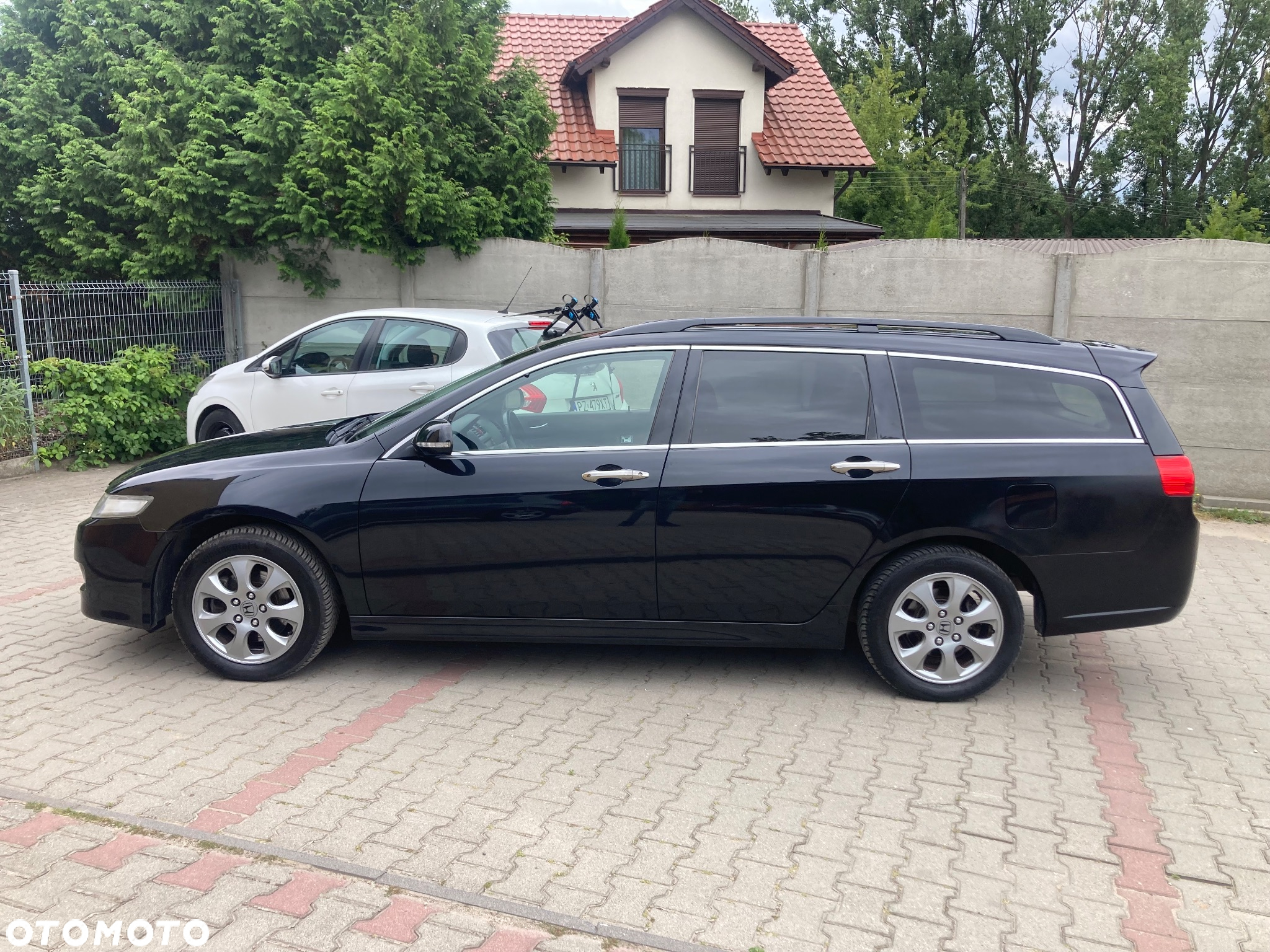 Honda Accord Tourer 2.0 i Executive - 2