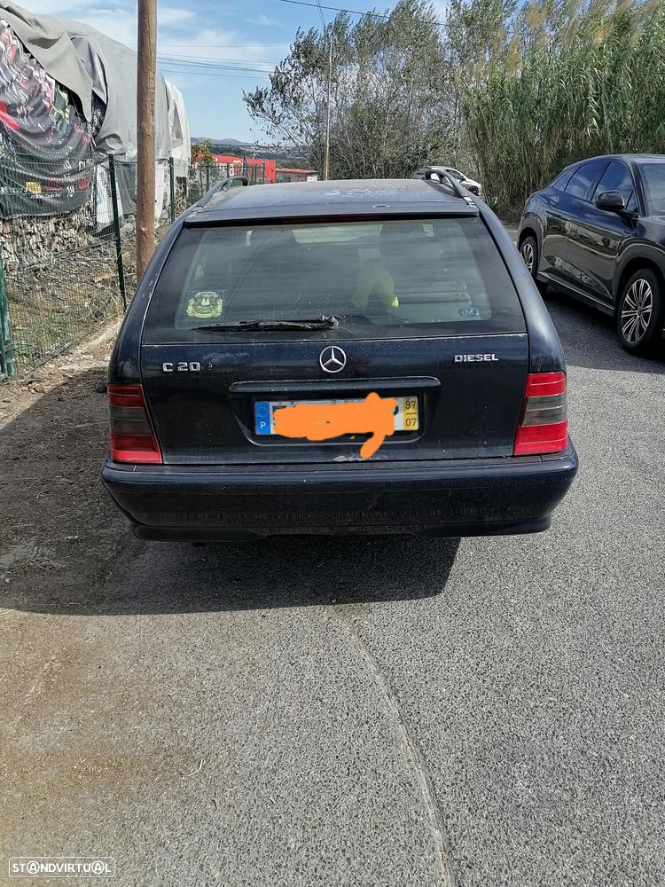 Mercedes-Benz C 200 - 5