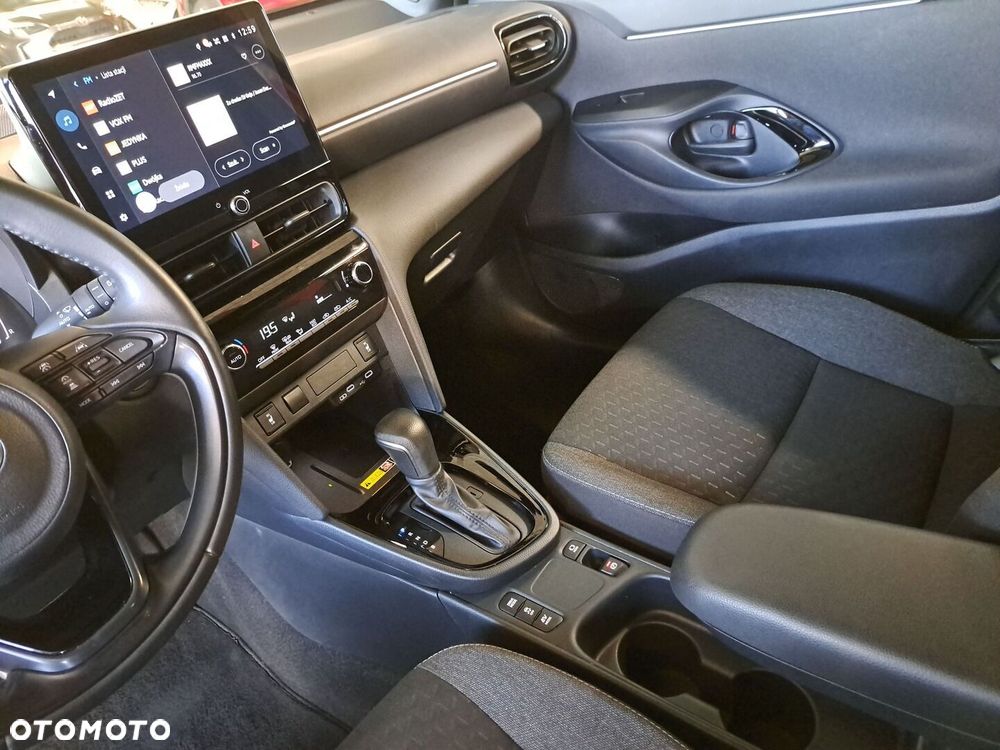 Toyota Yaris Cross Hybrid 1.5 Style - 29
