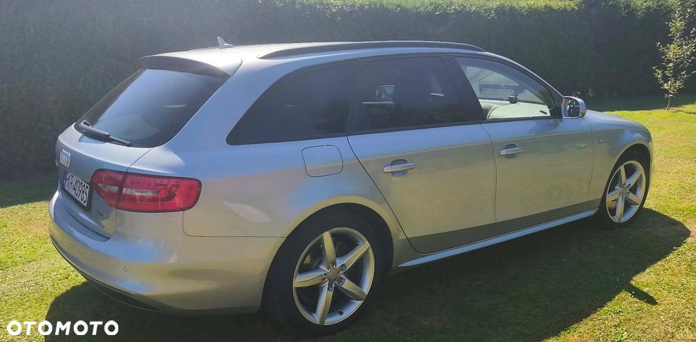 Audi A4 Avant 2.0 TDI DPF clean diesel quattro Attraction - 2