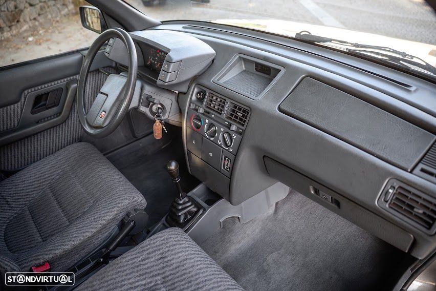 Citroën BX 16 TZI - 12