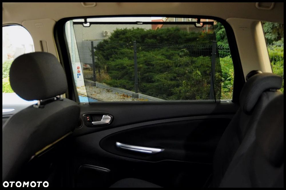 Ford S-Max 2.0 TDCi DPF Titanium X - 27