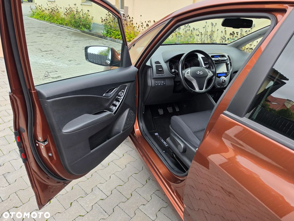 Hyundai ix20 1.6 Premium - 9