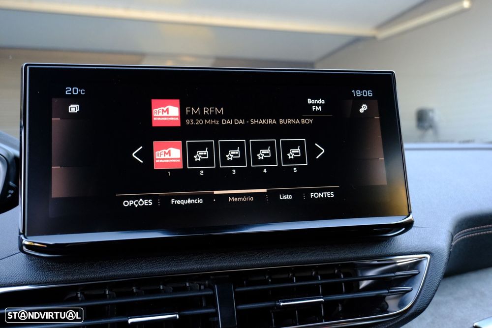 Peugeot 5008 1.2 PureTech GT EAT8 - 29