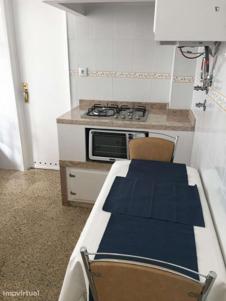 Quarto - localizado em Campo de Ourique Lisbon - Grande imagem: 5/14