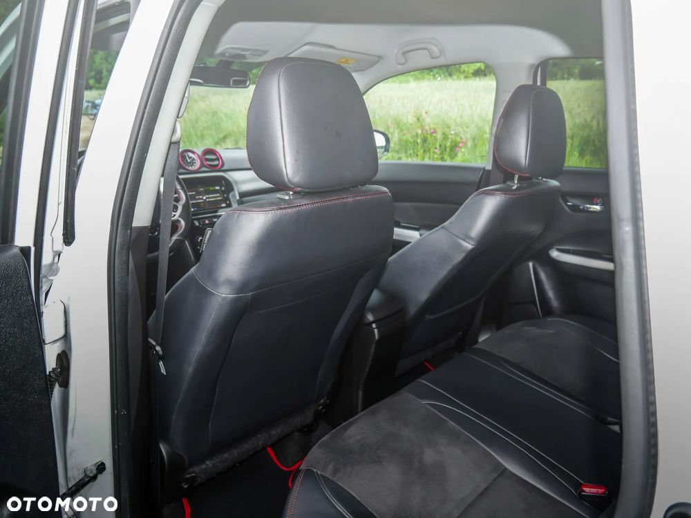 Suzuki Vitara 1.4 Boosterjet Premium 2WD - 18