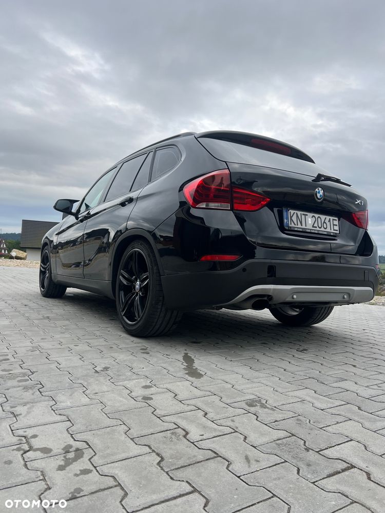 BMW X1 xDrive18d Sport Line - 6