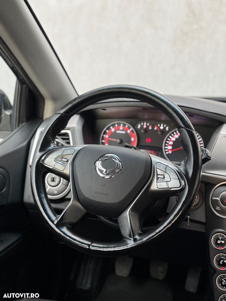 SsangYong Actyon - 18