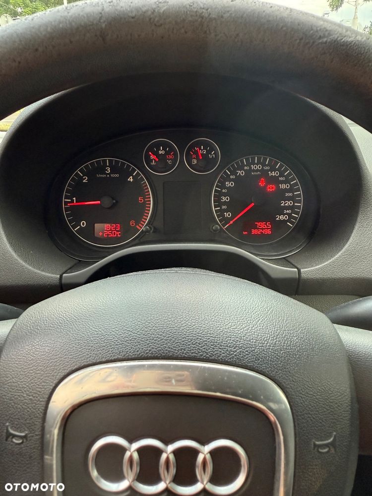 Audi A3 Sportback - 16