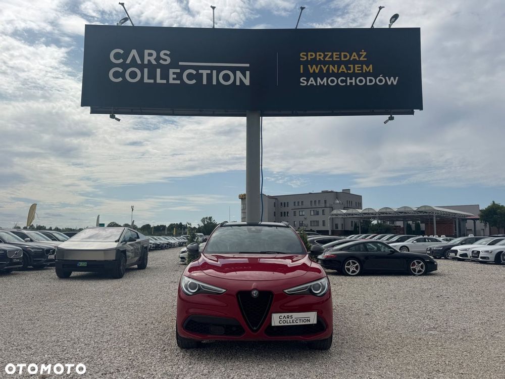 Alfa Romeo Stelvio - 22