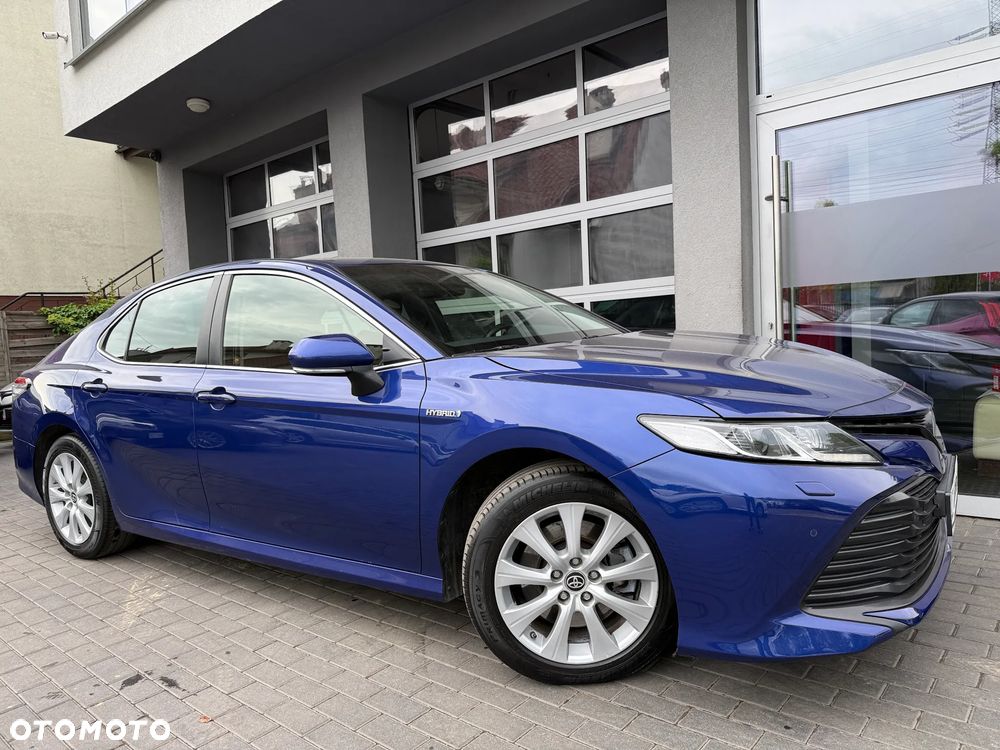 Toyota Camry 2.5 Hybrid Comfort CVT - 18
