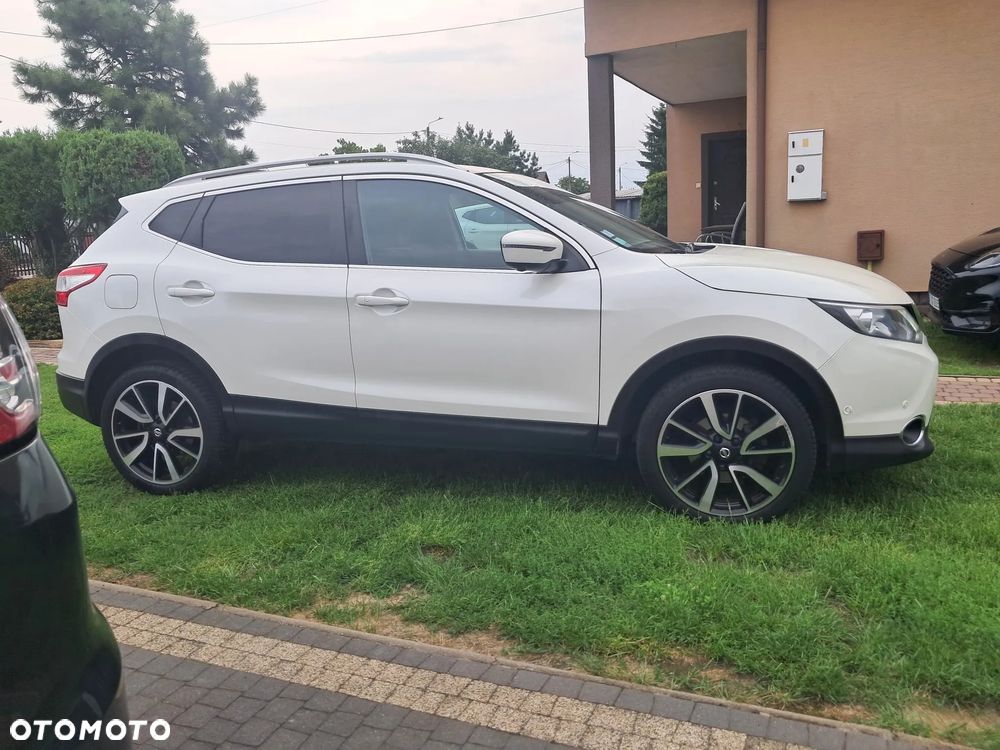 Nissan Qashqai 1.2 DIG-T Tekna+ - 10