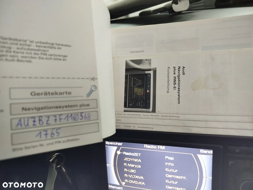 Audi A4 B7 radio nawigacja 2 DIN z kodem - 3