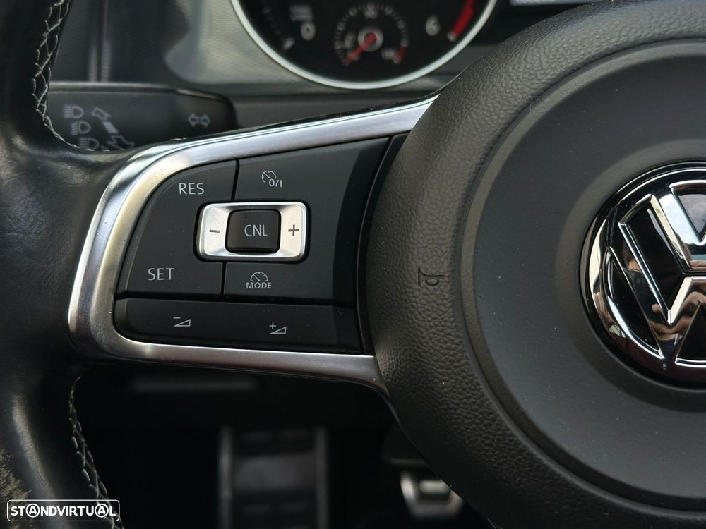 VW Golf GTD BlueMotion - 19