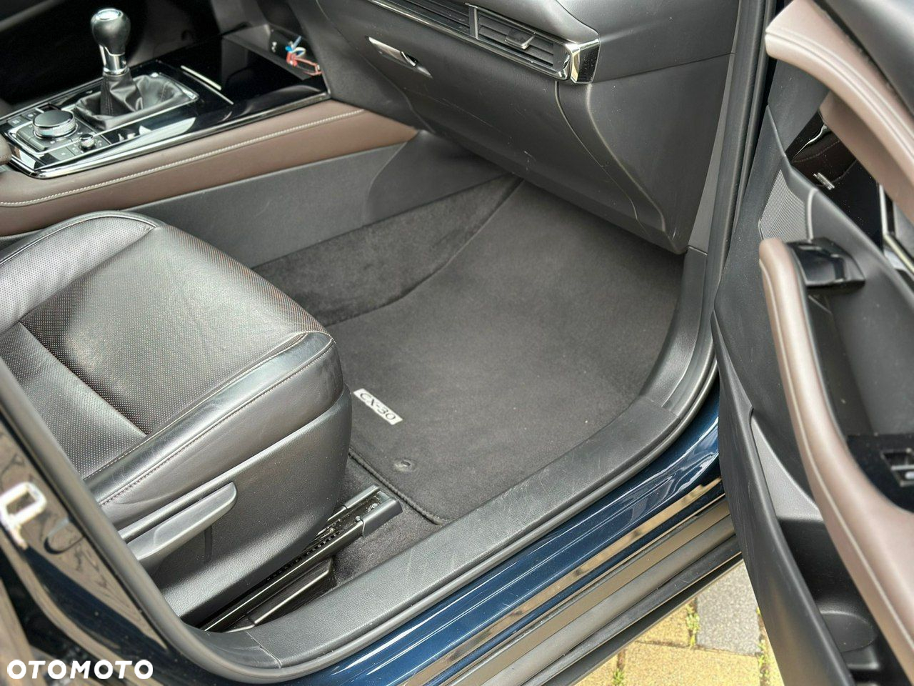 Mazda CX-30 SKYACTIV-X 2.0 M-Hybrid SELECTION - 8