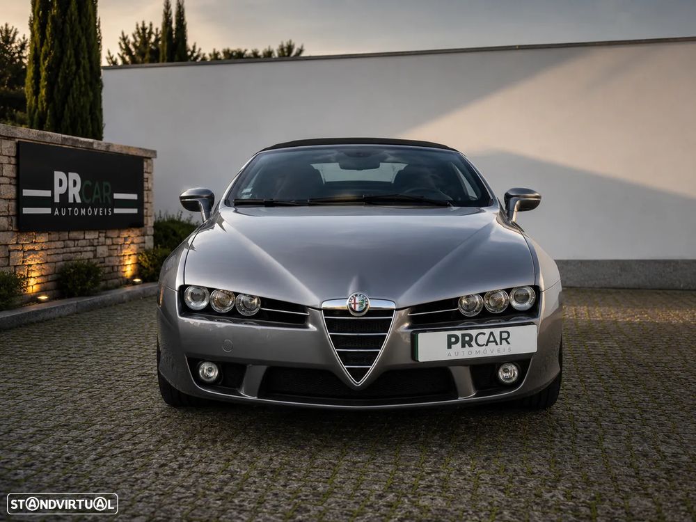 Alfa Romeo Spider 2.4 JTDM - 6
