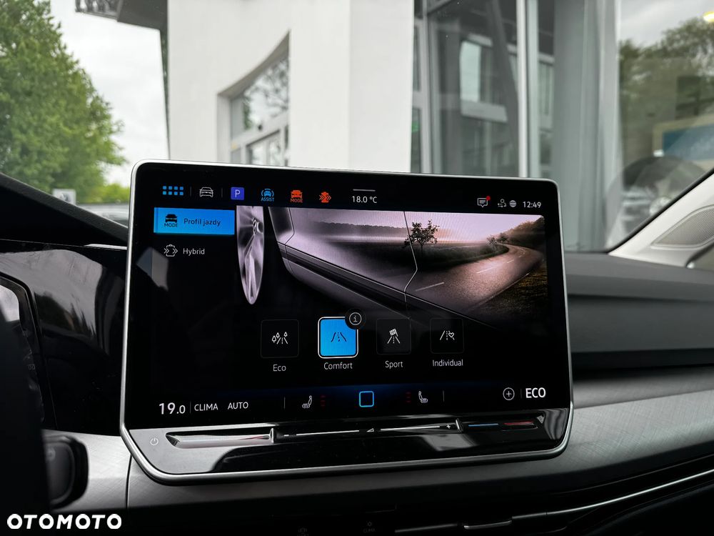 Volkswagen Golf 1.5 TSI EHybrid PHEV 150kW Life Plus DSG - 27