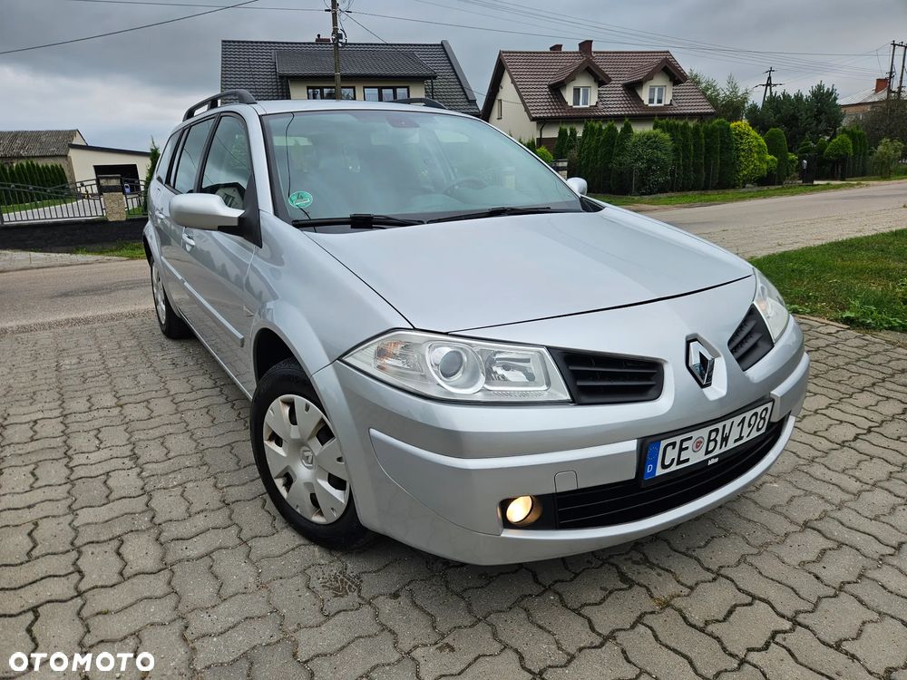 Renault Megane 1.6 16V 110 Expression - 1