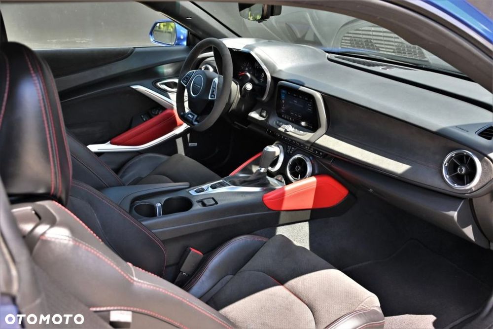 Chevrolet Camaro - 13