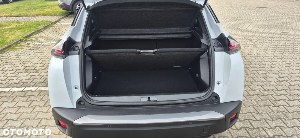 Peugeot 2008 PureTech 130 GT S&S EAT8 - 32