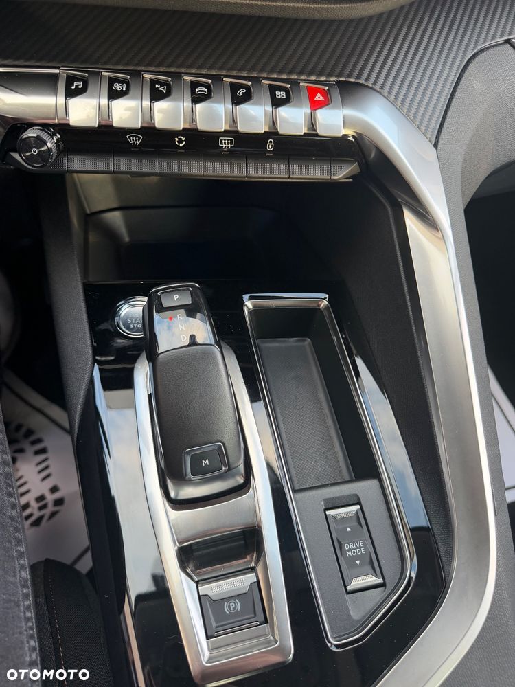 Peugeot 3008 BlueHDi 130 Stop & Start EAT8 Active - 14