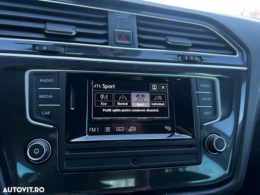 Volkswagen Tiguan 2.0 TDI 4Mot DSG Trendline - 12