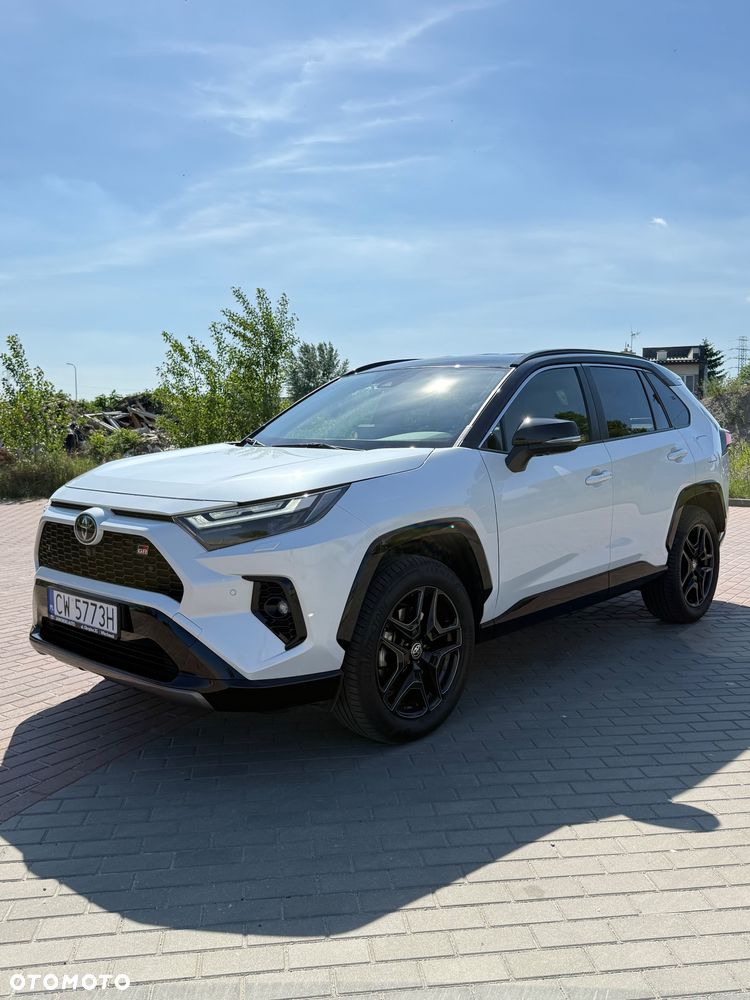 Toyota RAV4 - 4