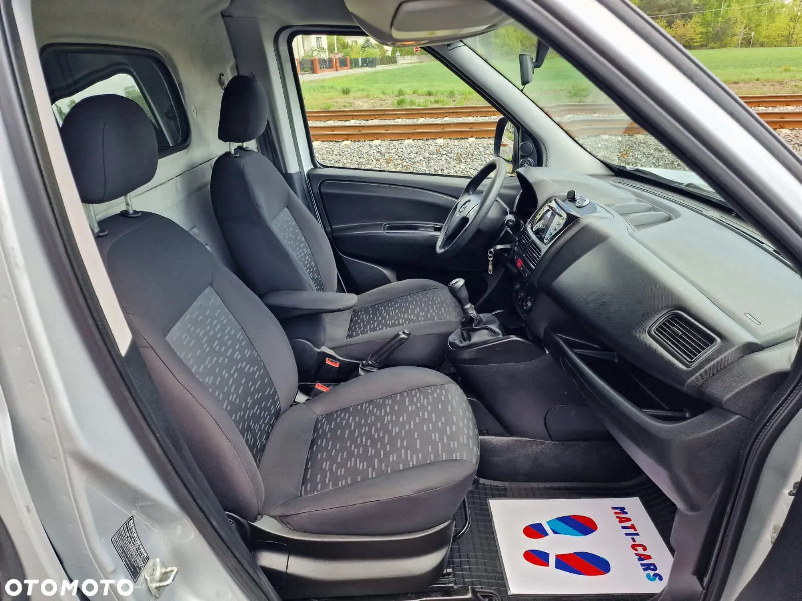 Opel COMBO - 14