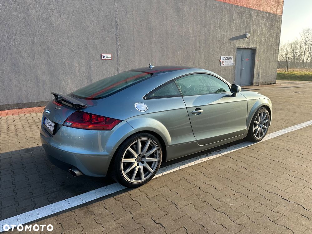 Audi TT Coupé 3.2 quattro DSG - 4