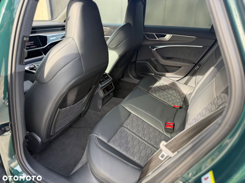 Audi RS6 Avant - 9