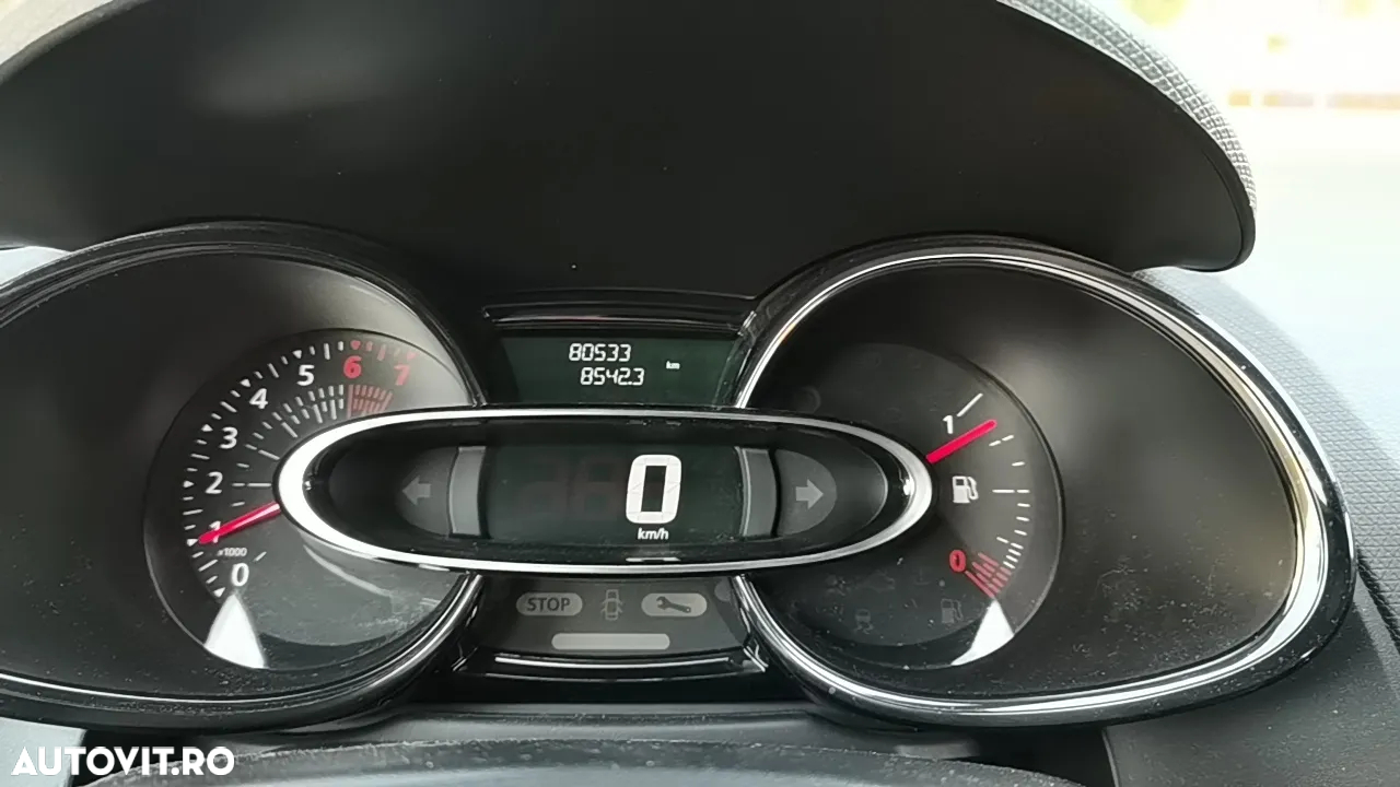 Renault Clio IV TCe Life Evo - 5