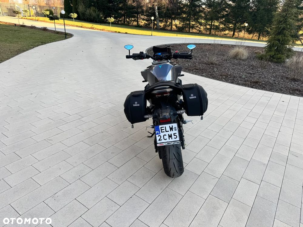 Yamaha MT - 7