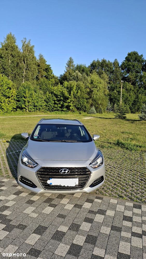 Hyundai i40 1.7 CRDi Comfort - 2